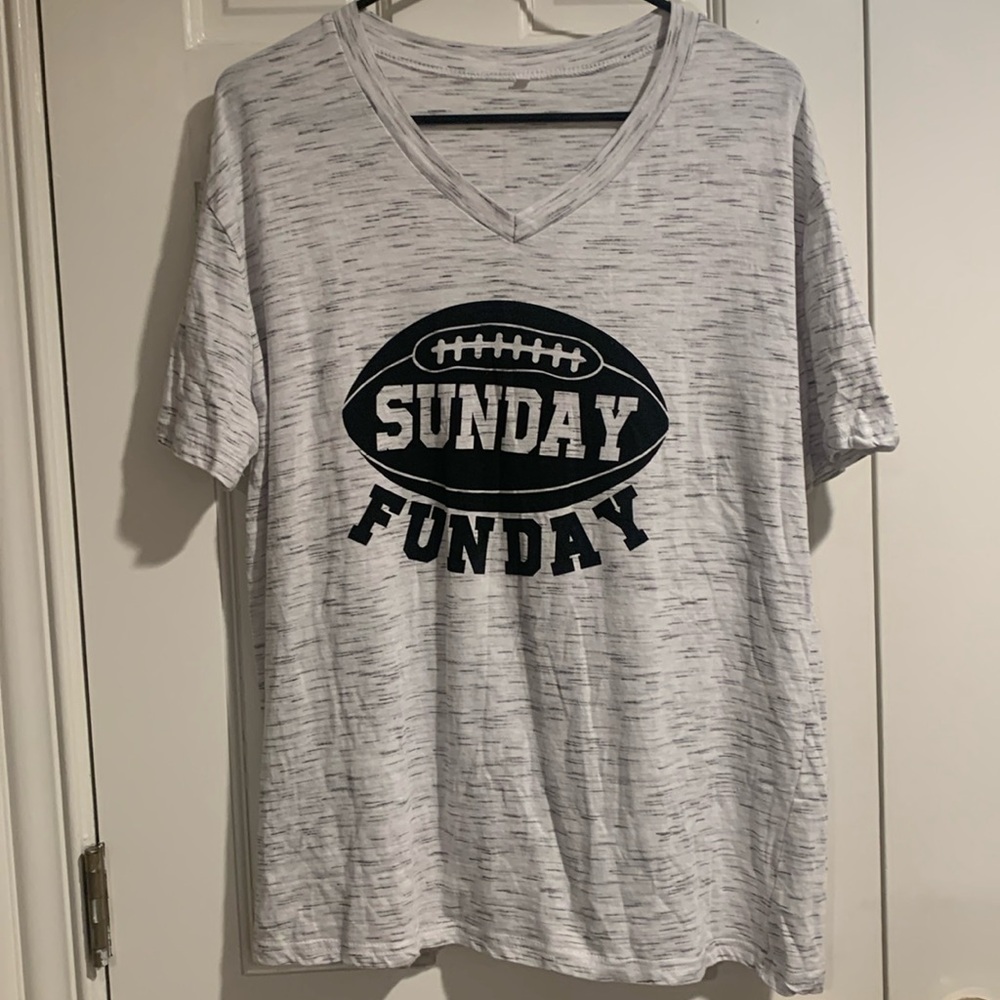 🖤🏈Sunday Funday Football Tee🏈🖤